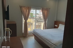 Shree Dham Palace, Puri