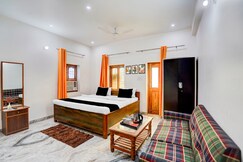 Hotel O Rukanpura Patna Formerly JC Menka Banquet Hall, Patna