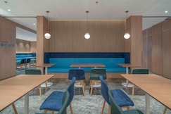 Holiday Inn Express Shanghai Jinqiao Central, Shanghai
