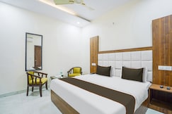 Hotel O Tree Inn, Mohali