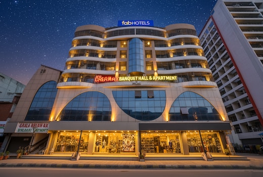 FabHotel Shree Balaji NX Banquets & Apartment