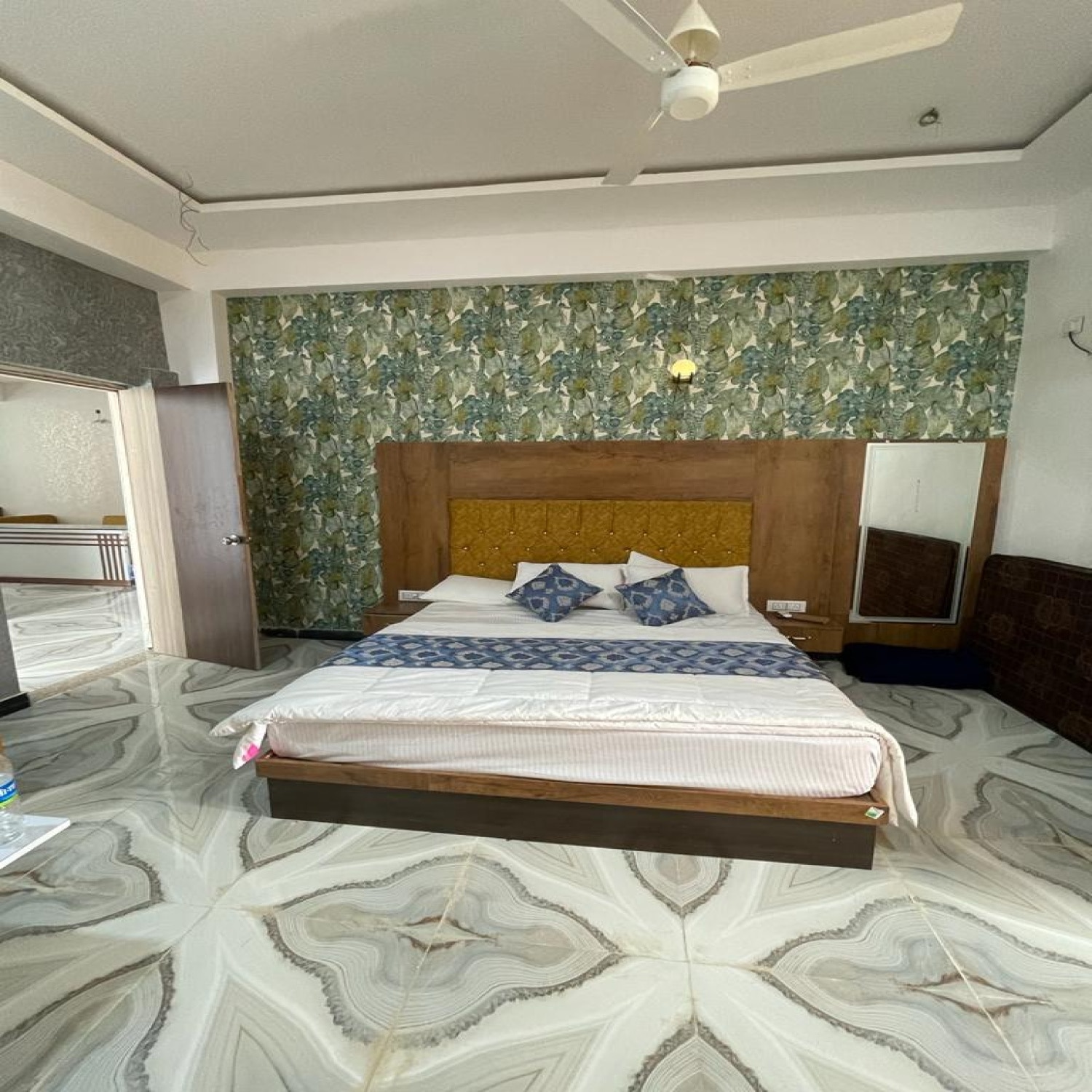 HOTEL DHRUV PALACE - Tap to explore photos