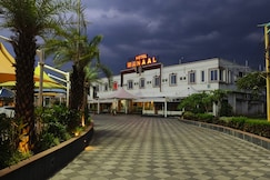 Hotel Manaal Pithampur, Mhow