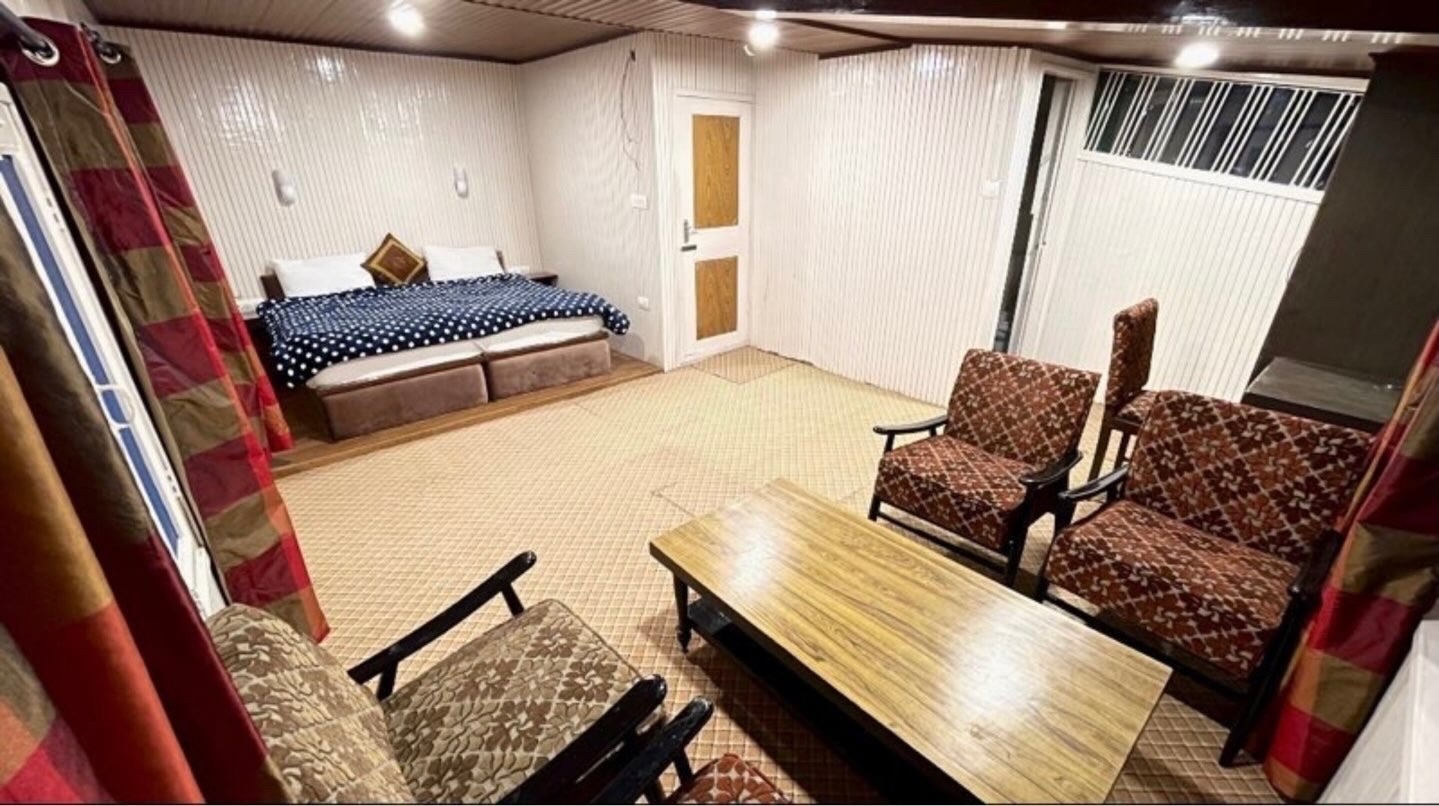 Dar Guesthouse & Resort | Rooms & Wi-Fi - Tap to explore photos