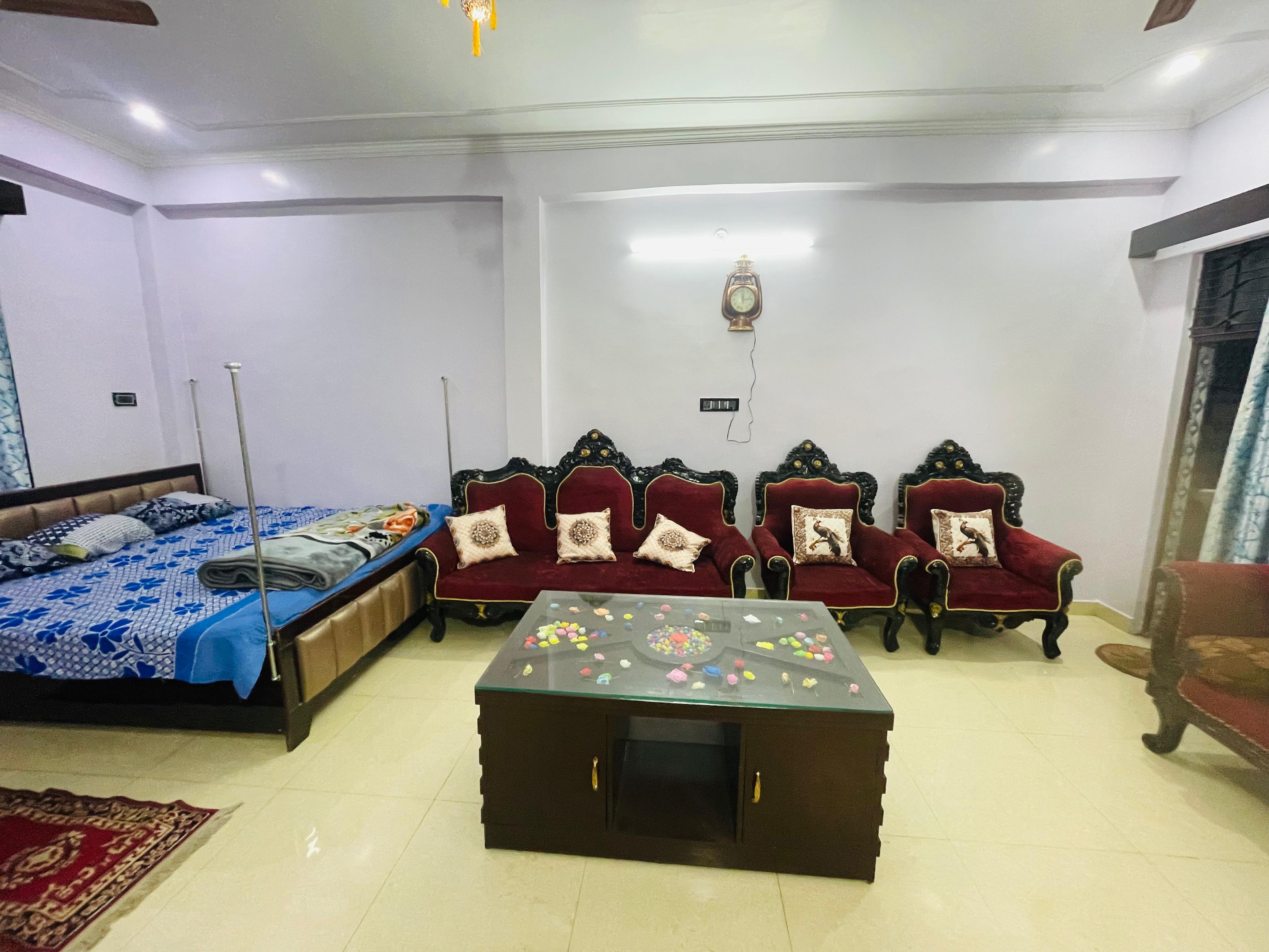 Homestay Prayagraj - Kumbh Mela - Tap to explore photos