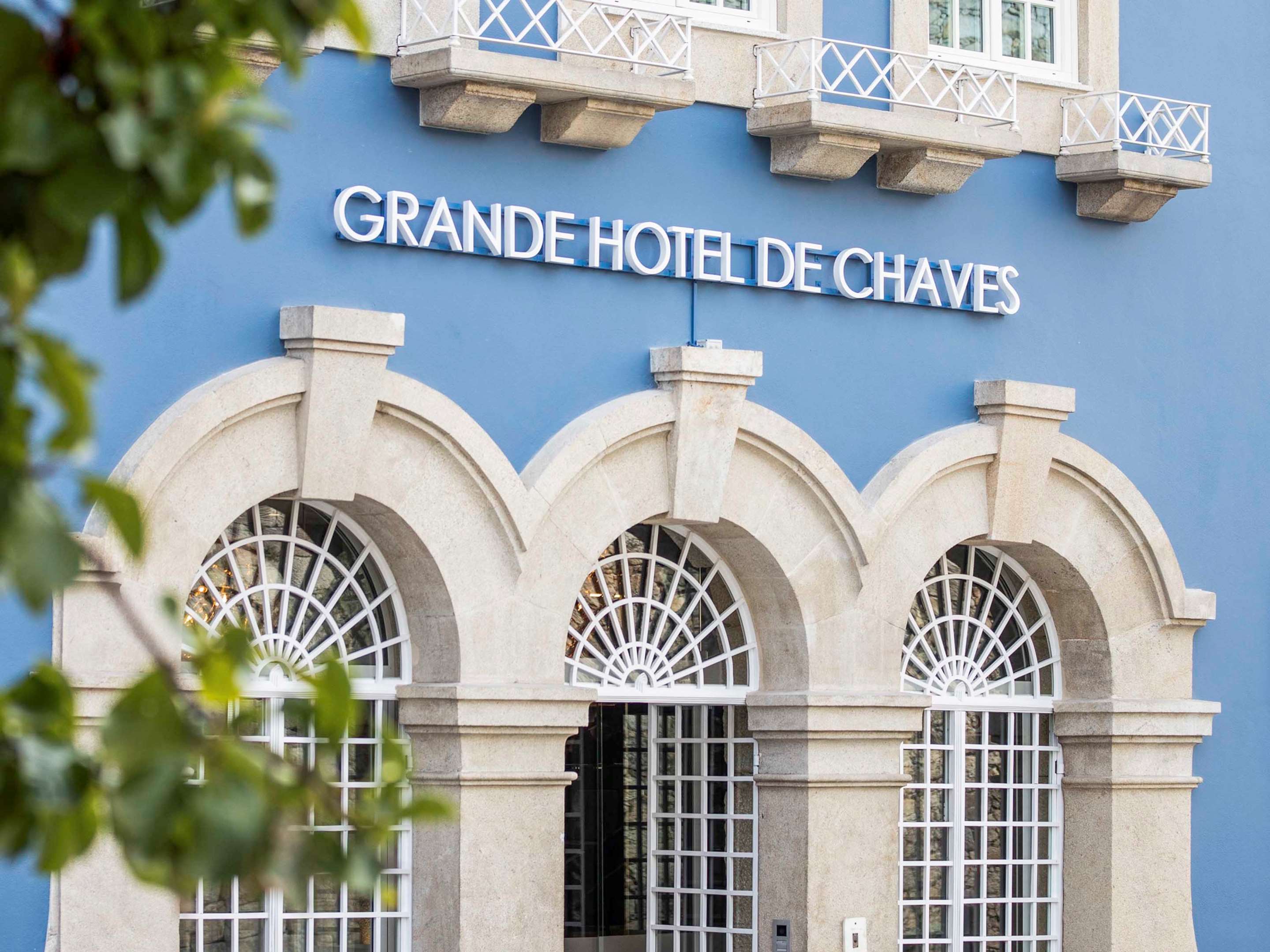 ibis Styles chaves - Tap to explore photos