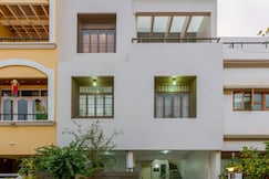 Giriraj Homestay 3BHK Bunglow with driver room, Hatkalangda