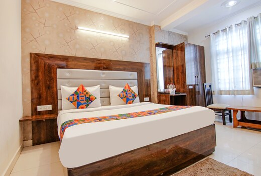 FabHotel Airport Avalon - Nr. IGI Airport New Delhi