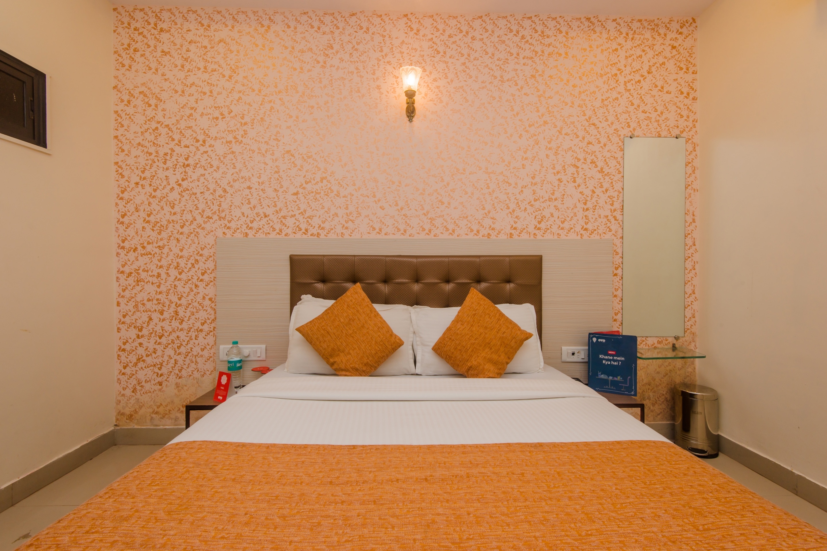 Hotel O Golden Nest Near Chhatrapati Shivaji International Airport - Tap to explore photos