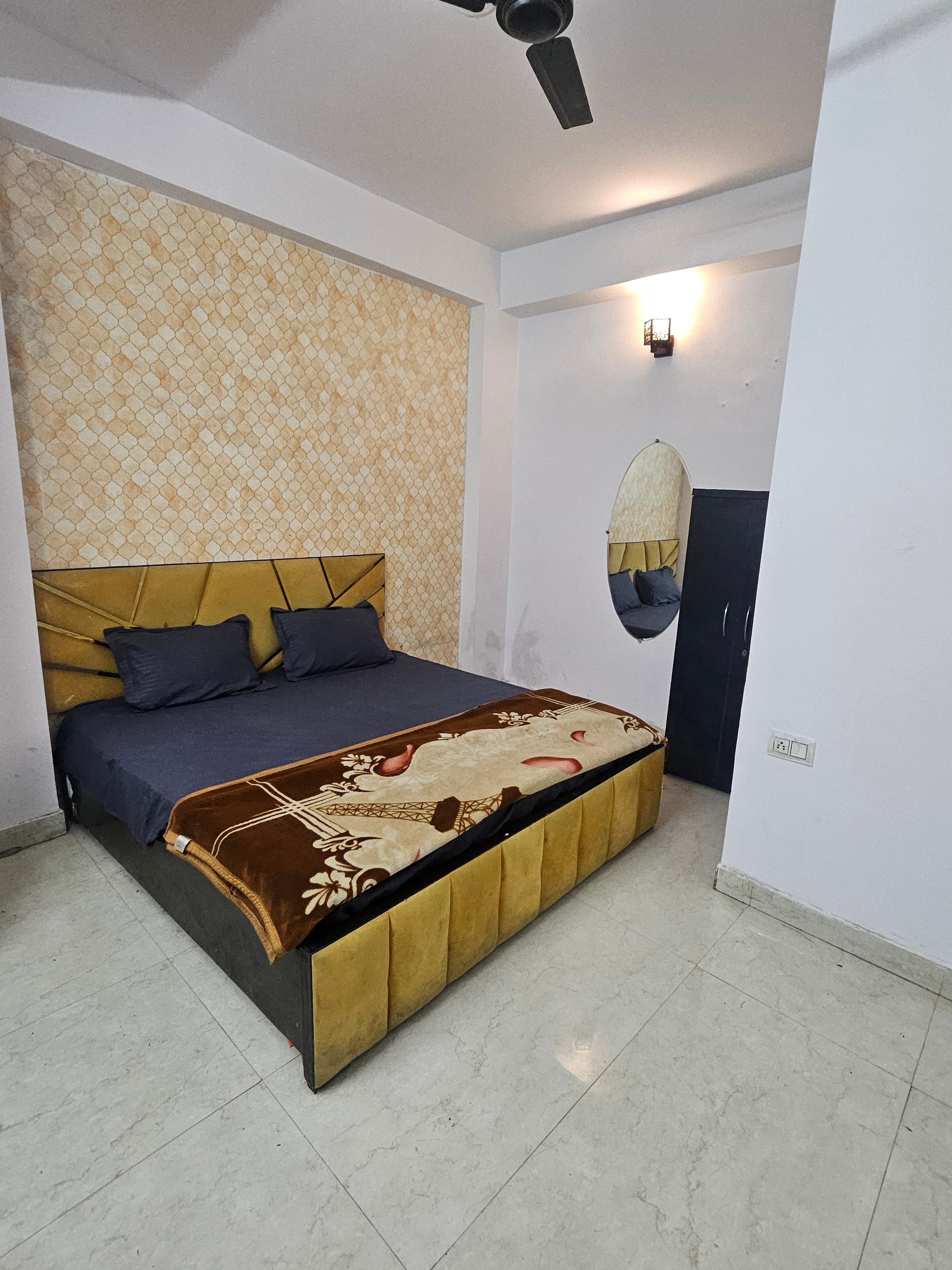 Hotel Vamika Abode - Tap to explore photos