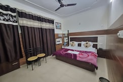 The Paradise Inn, Katra