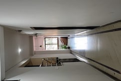 Oasis Hotel and Restaurant, Siliguri