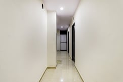 Laa-sa Rooms, Surat