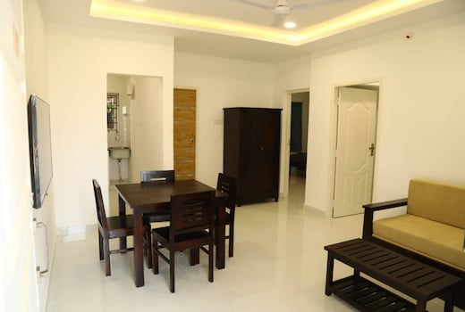 F2 Tulsi 2Bhk Flat T Nagar Shopping Area Chennai
