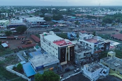 Nandha Grande, Udumalapet