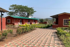 Nargis Farm Resort Murud, 5 km from Murud Beach, Murud Janjira
