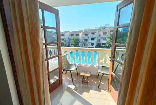 Couple Friendly 1BHK4 Candolim AC Homestay0020 