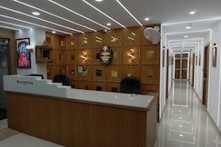 Hotel Heritage Prime, Dhoraji