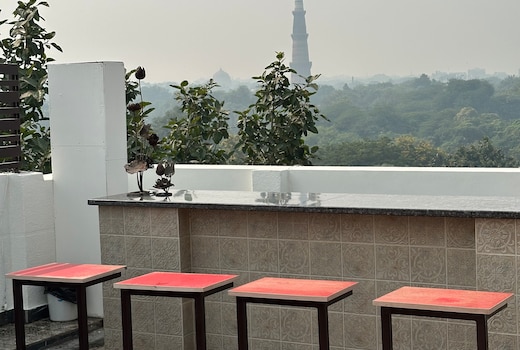 Private Bar @ The Qutub