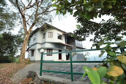 Rosewoods Homestay Paithalmala 2BHK
