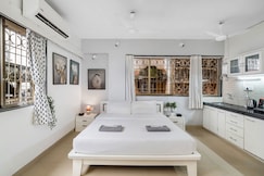 Lilou Stylish Studio in Secure Bandra W Community, Mumbai