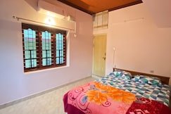 Peaceful Apartments Overlooking Lush Paddy Fields, Alathur