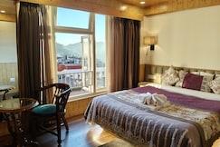 Longitude Club Continental-50 meters from Mall Road, itahari