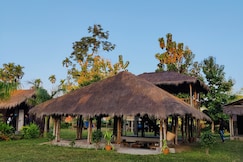 Green Wings Homestay, Chariduar