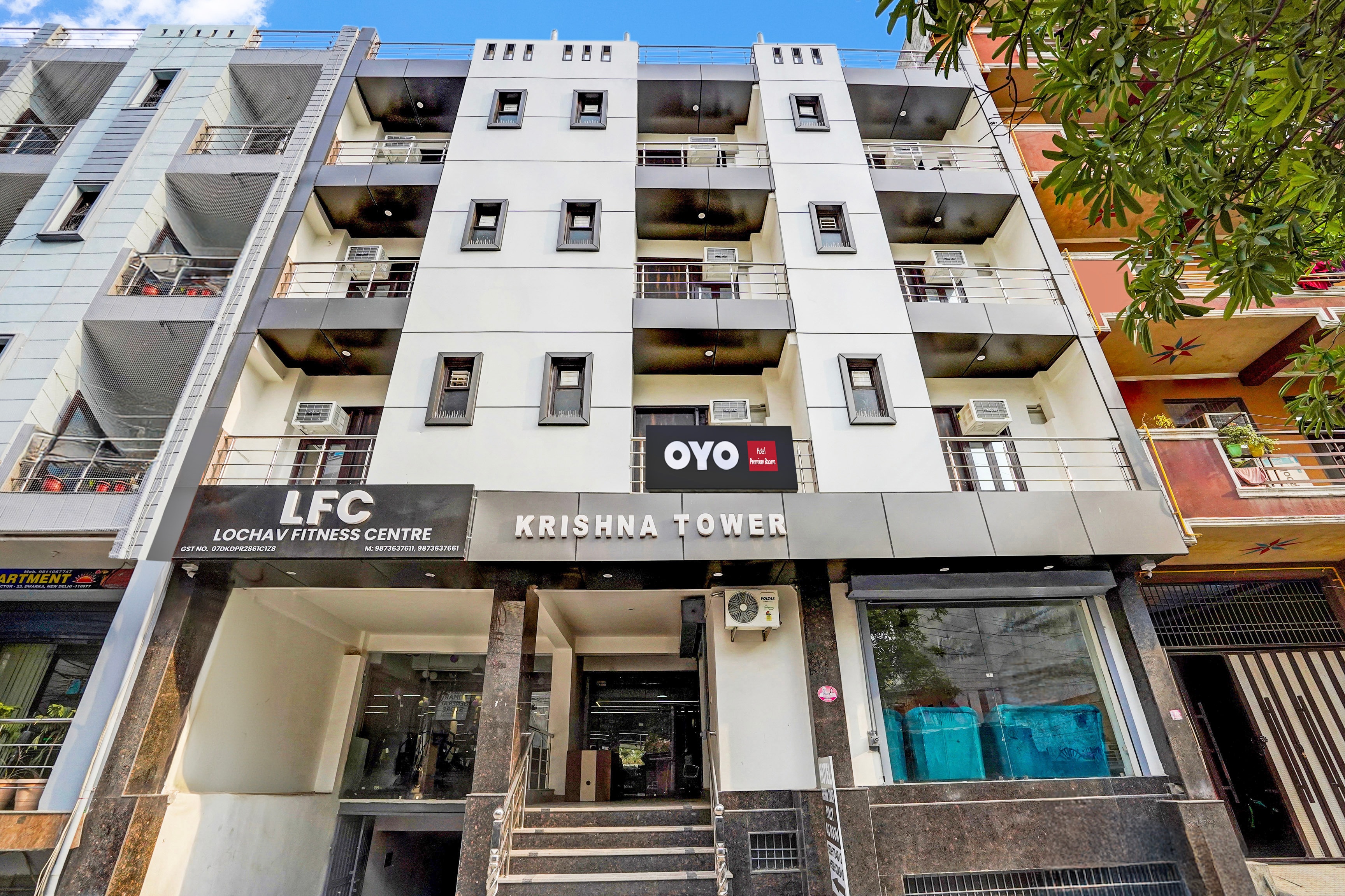 Hotel O Premium Rooms - Tap to explore photos
