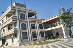 The Silk Route Resort, Chanderi