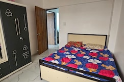 Venus appartment, Hatgad