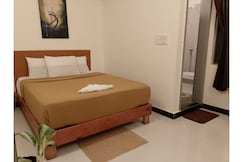 Hangout at Nandi Hills, Nandi Hills