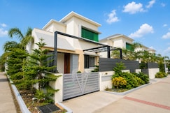 Nityam 2BR Villa PrivatePool Haridwar by Homeyhuts, Haridwar