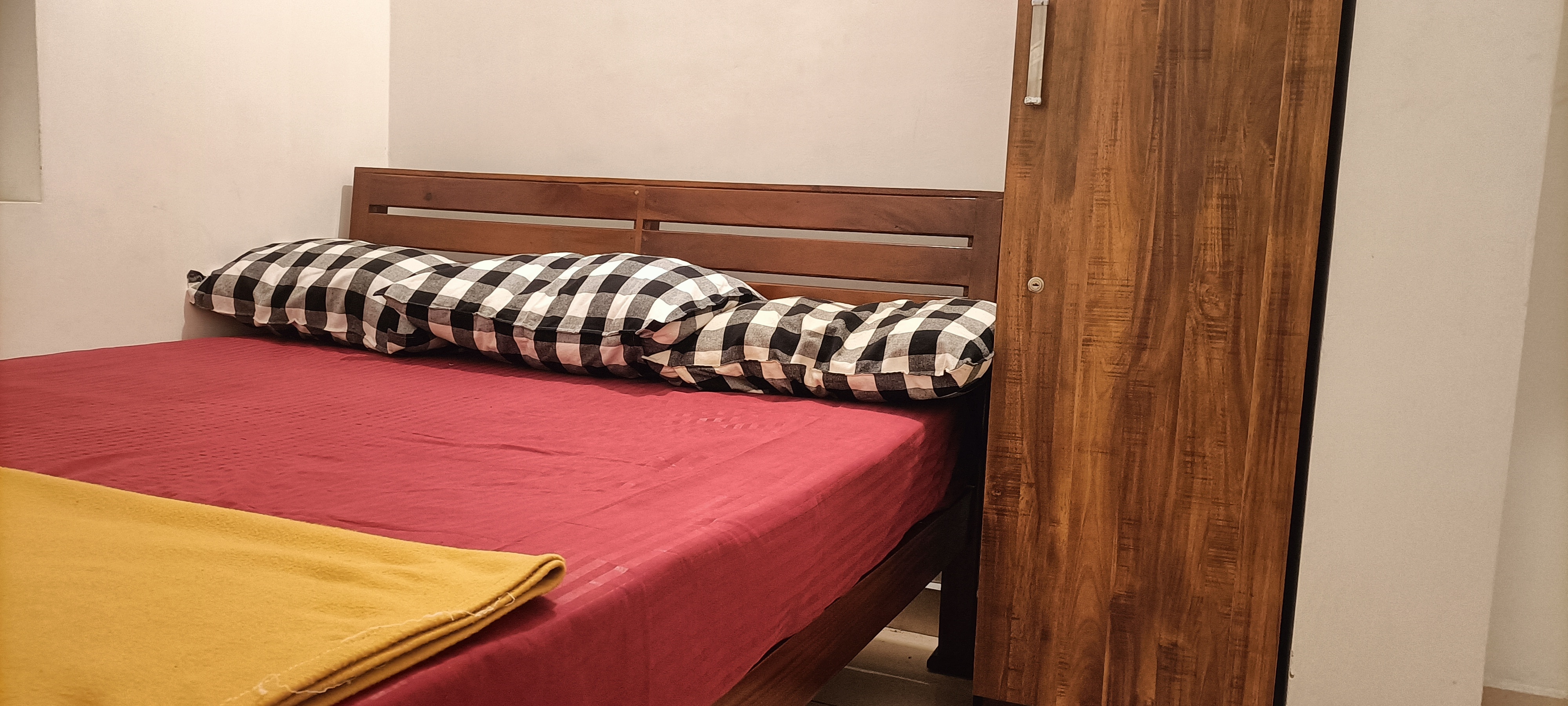 NKS Service Apartment - Tap to explore photos