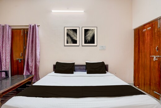 Hotel O Hotel Brijwasi