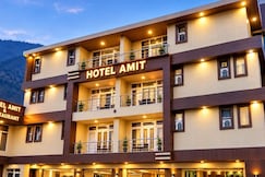 Hotel Amit - 5mins drive to Airport, Kullu