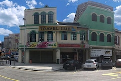 Travel Hub Guesthouse, Gombak