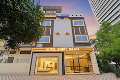 FabHotel Amrit Palace - Skye Corporate Park, Indore