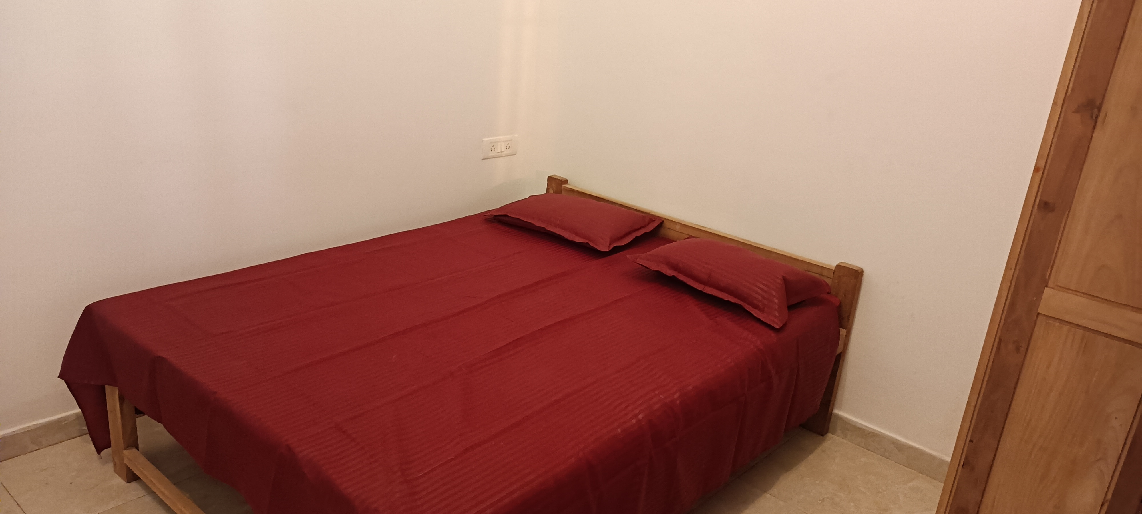 LUDU GUEST HOUSE SEA VIEW - Tap to explore photos
