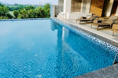 Hotel Shemron by Golden Key, Neemrana, Premium Stay Near Industrial Hub, Neemrana