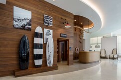 Hampton Inn & Suites by Hilton Santa Monica, Los Angeles