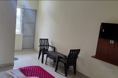 Puneeth Boarding and Lodging, Nelamangala