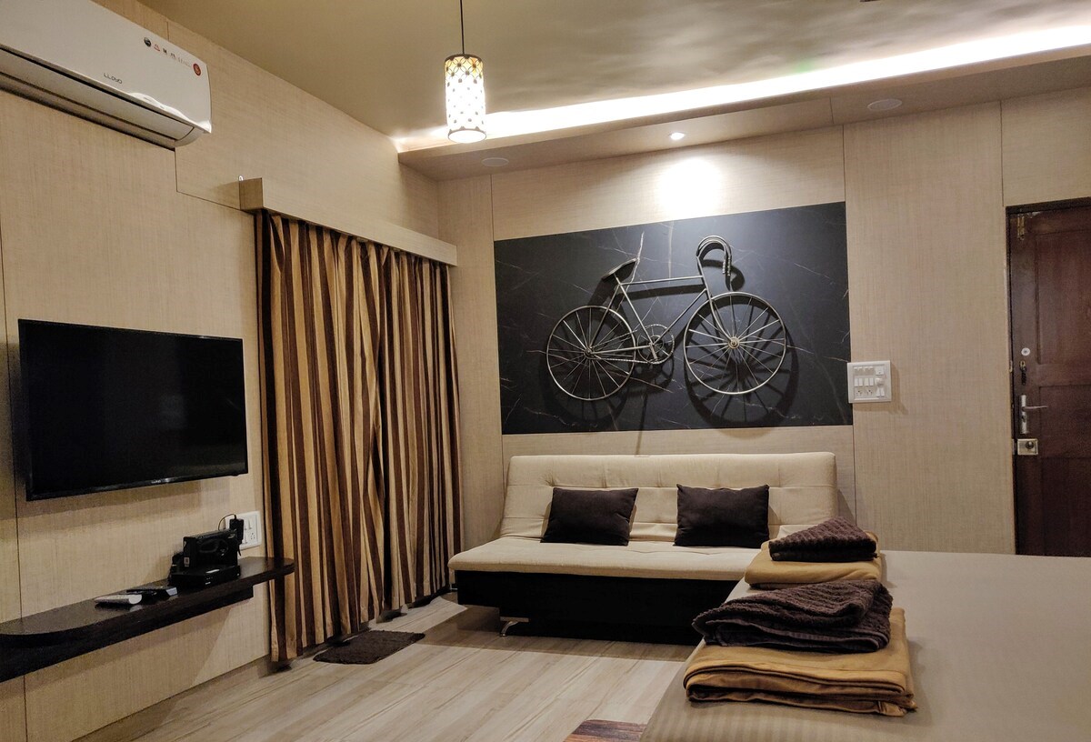 BLISSFUL Mountain view STUDIO PALOLEM SOUTH GOA - Tap to explore photos