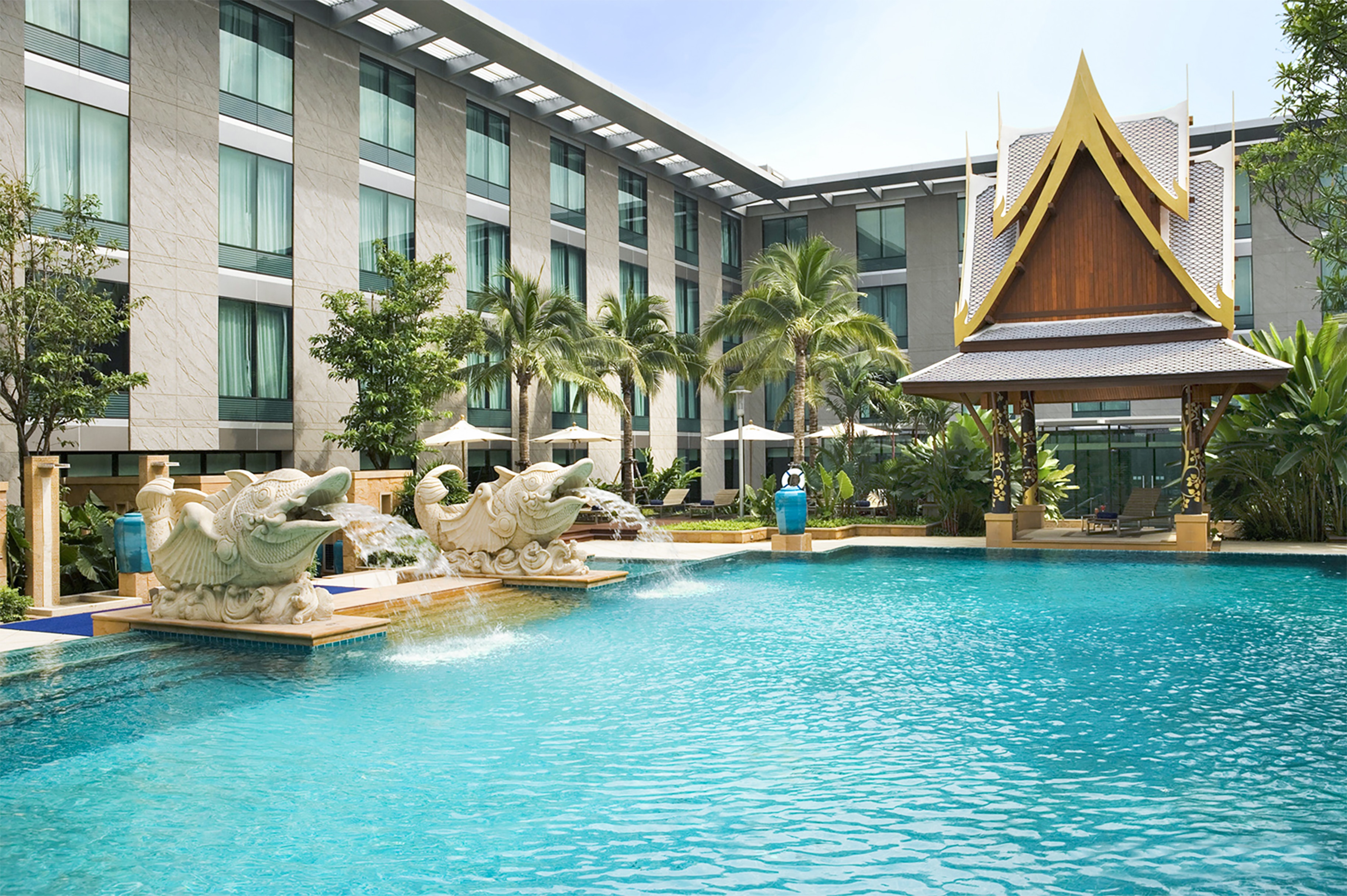 Hyatt Regency Bangkok Suvarnabhumi Airport - Tap to explore photos