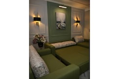 Moydom European and Ultra Modern 3 BHK apartment, Delhi