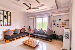 Sai Vihar Peaceful 2BHK Stay in Central Nashik, Nashik