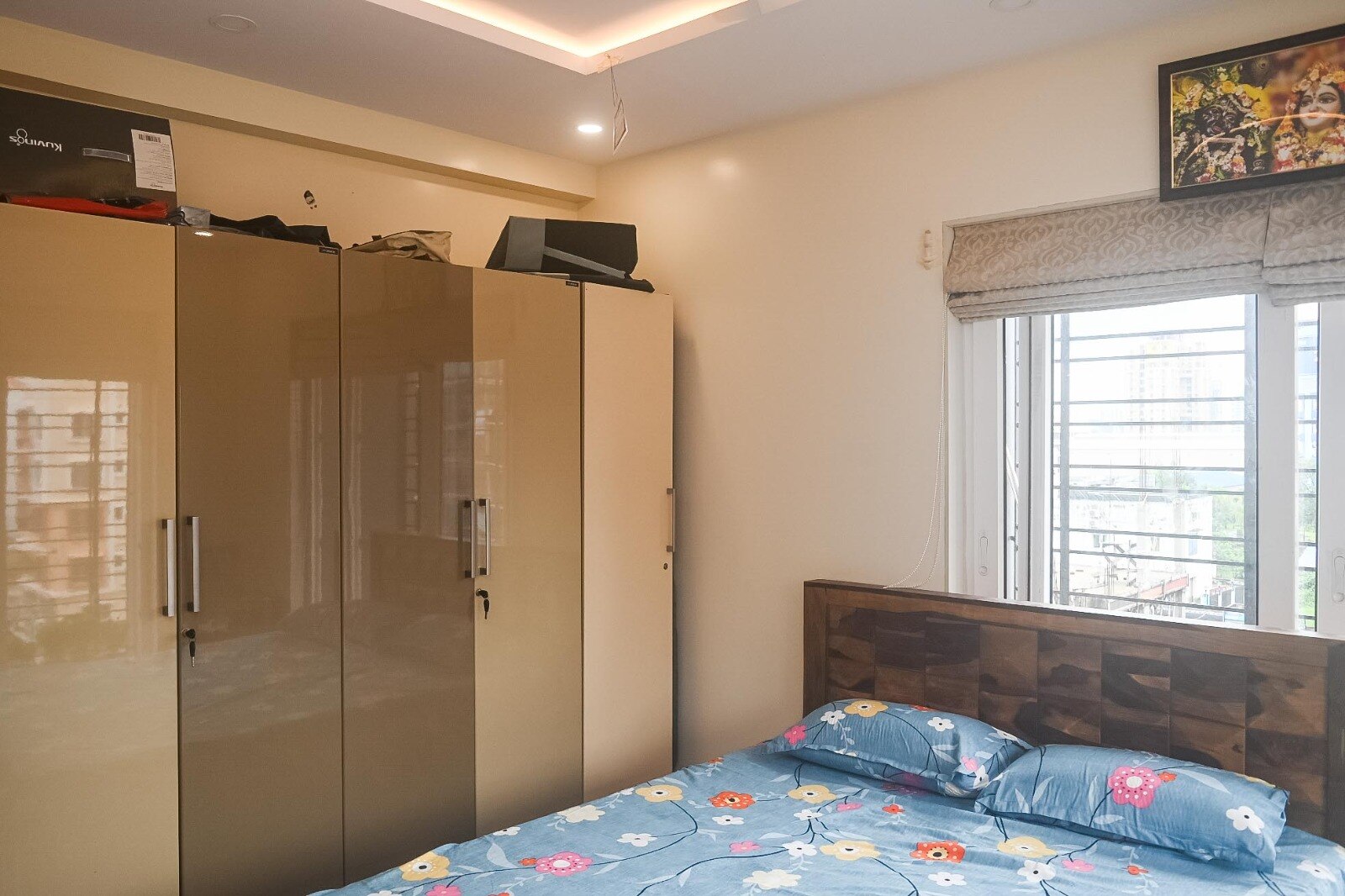 Djourney Hospitalities 1BF2 a luxury 3BHK - Tap to explore photos