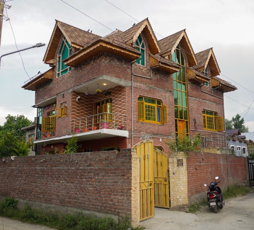 Water Vibe Homestay Srinagar - Tap to explore photos