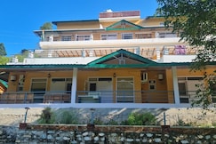 ARANYAKA RESORT, Naukuchiatal