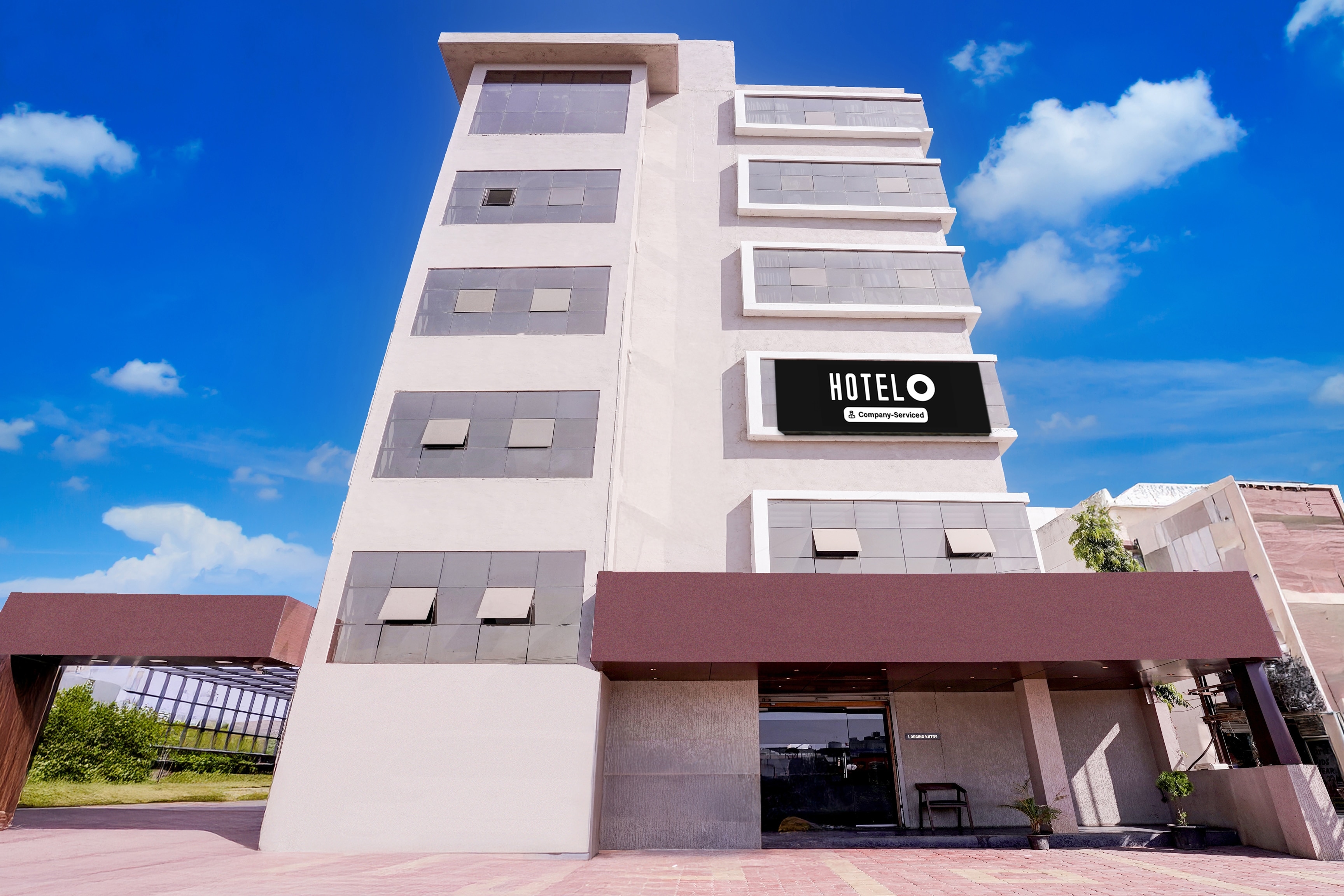 Hotel O Bajaj Nagar Waluj formerly S Boss - Tap to explore photos